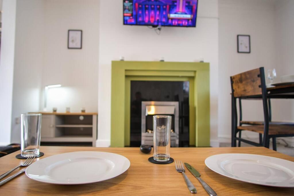 3 Bed, Parking Inc 15 Percent Off For Monthly Stays Westoe Esterno foto