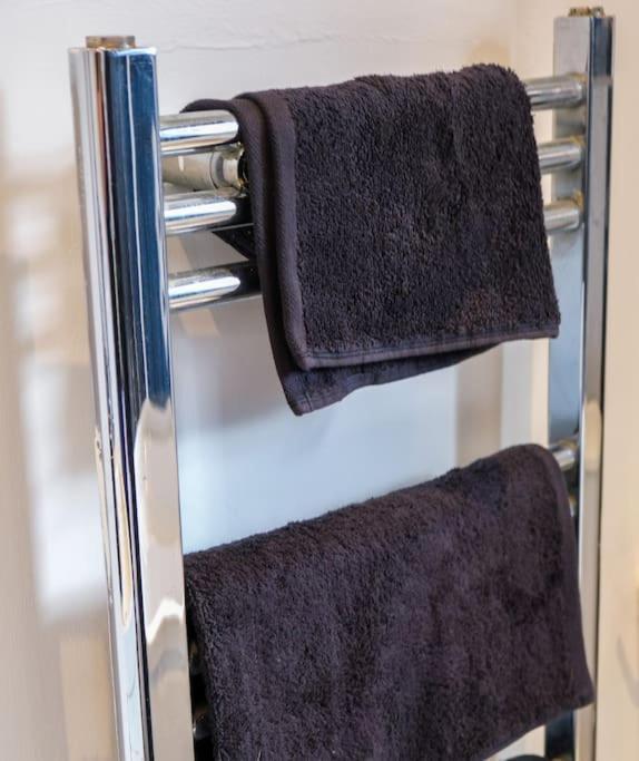 3 Bed, Parking Inc 15 Percent Off For Monthly Stays Westoe Esterno foto