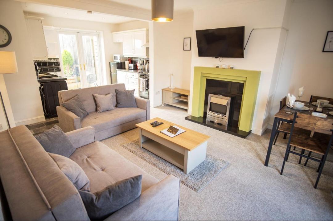 3 Bed, Parking Inc 15 Percent Off For Monthly Stays Westoe Esterno foto